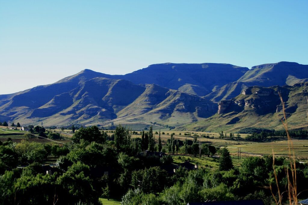 drakensberg mountains